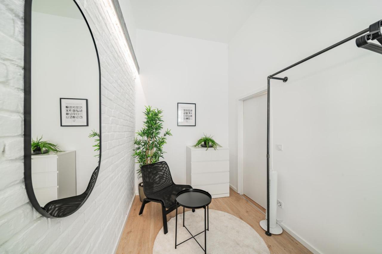 Chic Central City Rooms By Home2 Βιέννη Εξωτερικό φωτογραφία
